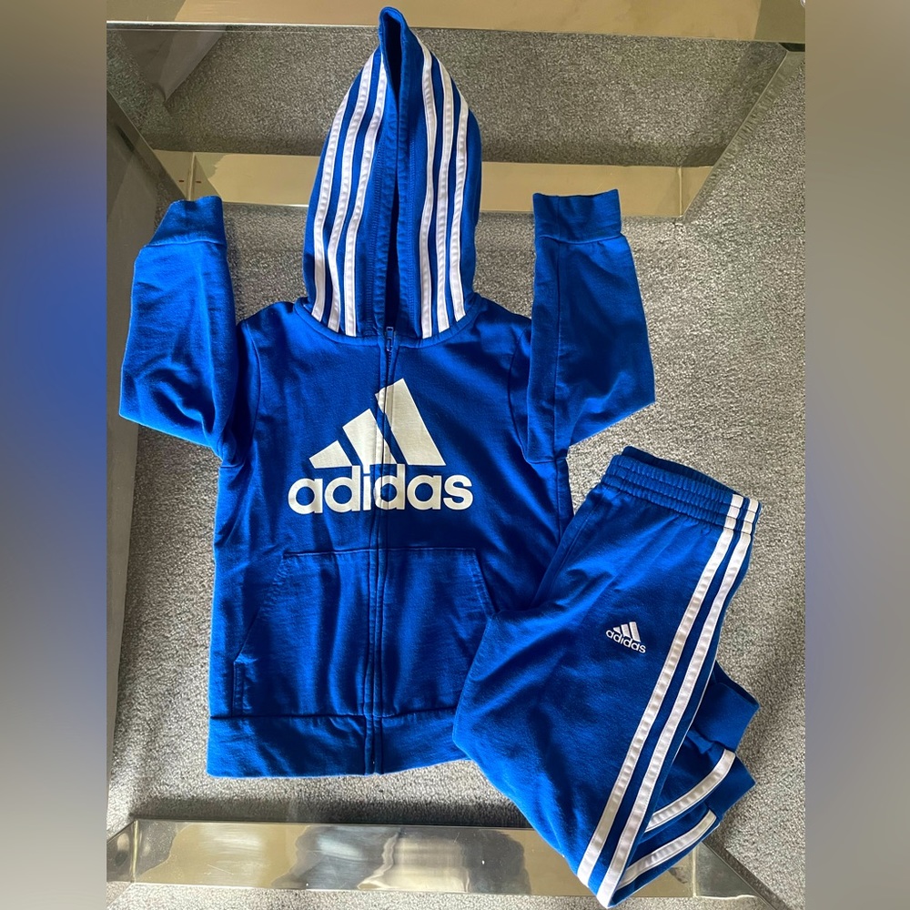 Royal Blue toddler cotton jogger set. Size 4t